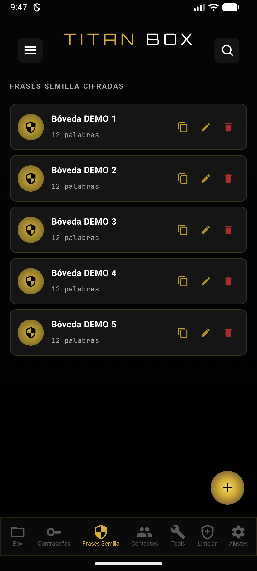 Contactos en Titan Box